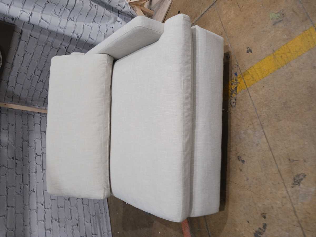 Tanavi-Exclusive 3 Piece Modular Sectional - Linen - Gallery Image 12